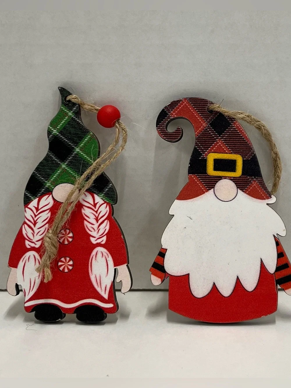 Gnome couple Christmas ornaments (2)